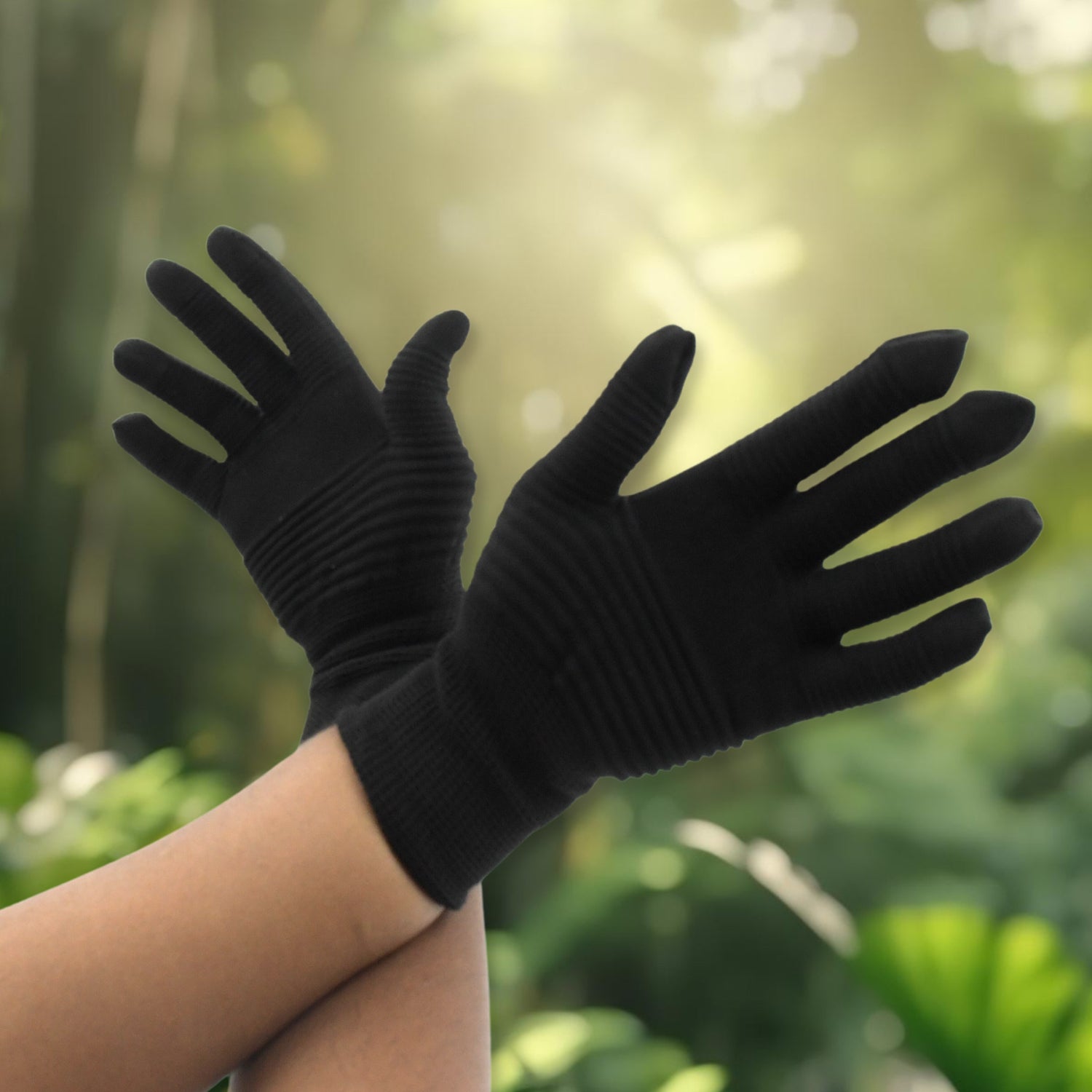 Small Hands, Big Protection: Heat Resistant, Cut-Proof Gloves - Springkart 