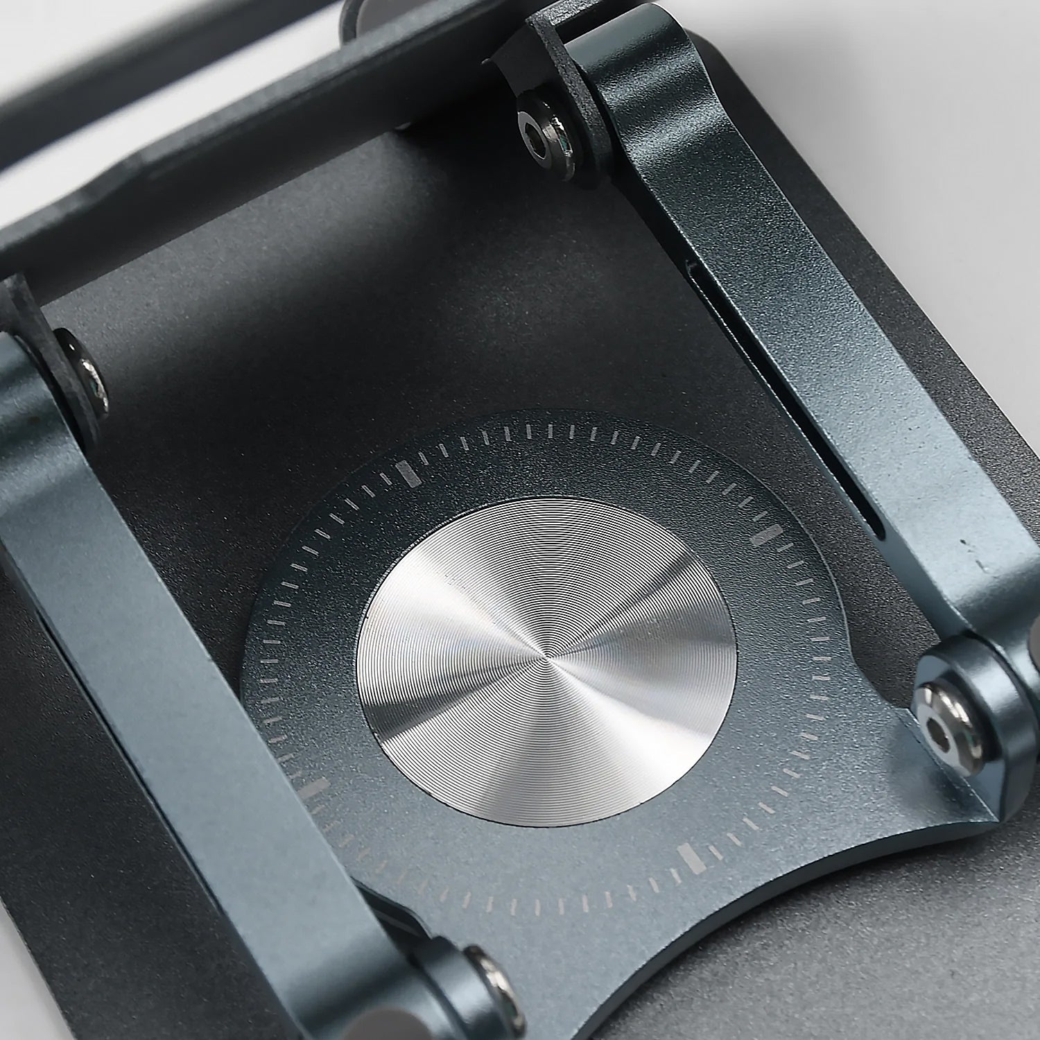 Aluminum Alloy 360°Rotating Bracket, Adjustable Laptop Stand, Portable Foldable Ergonomic Laptop Support - Springkart 