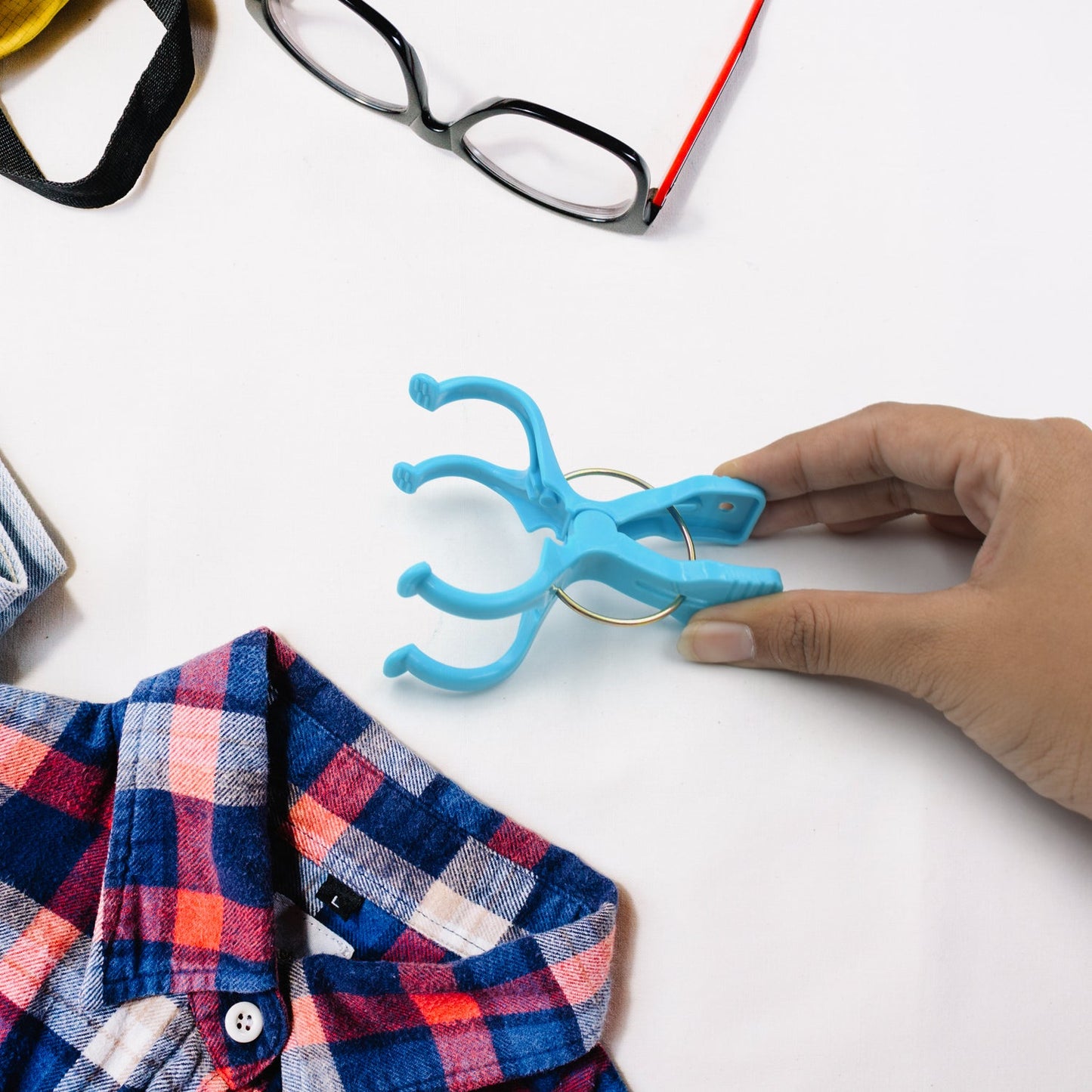 Big Multifunction Plastic Heavy Quality Cloth Hanging Clips - Springkart 