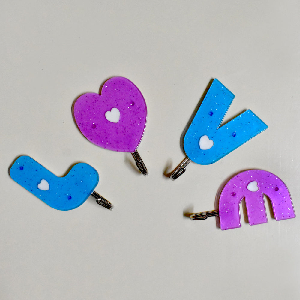 Love Shape Self Adhesive Hooks - Springkart 