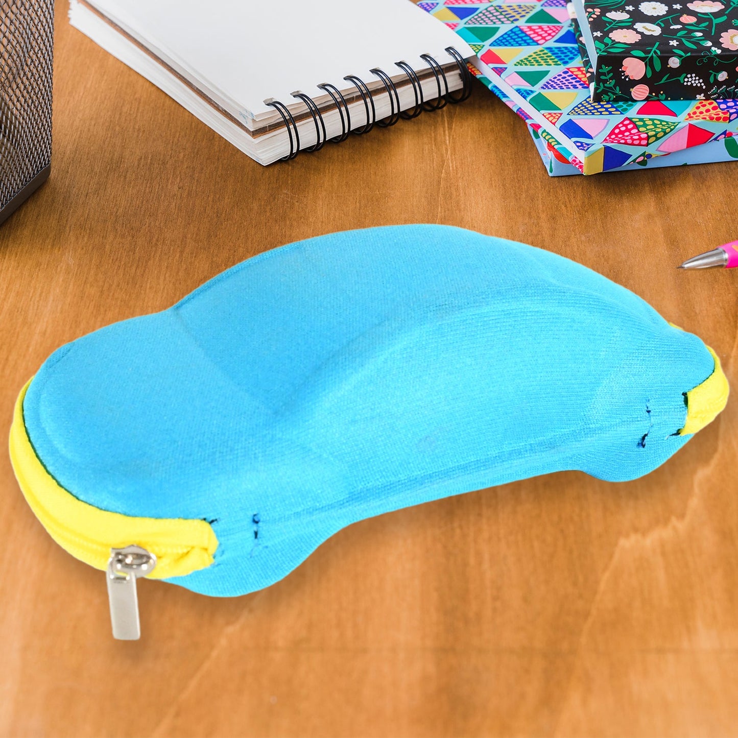 Cartoon Car Shape Sunglasses Box Portable Eyeglasses Case Fashion Lovely Sunglass Case Children's Glasses Box Blind Box for Kids Sunglasses Cases (1 Pc) - Springkart 