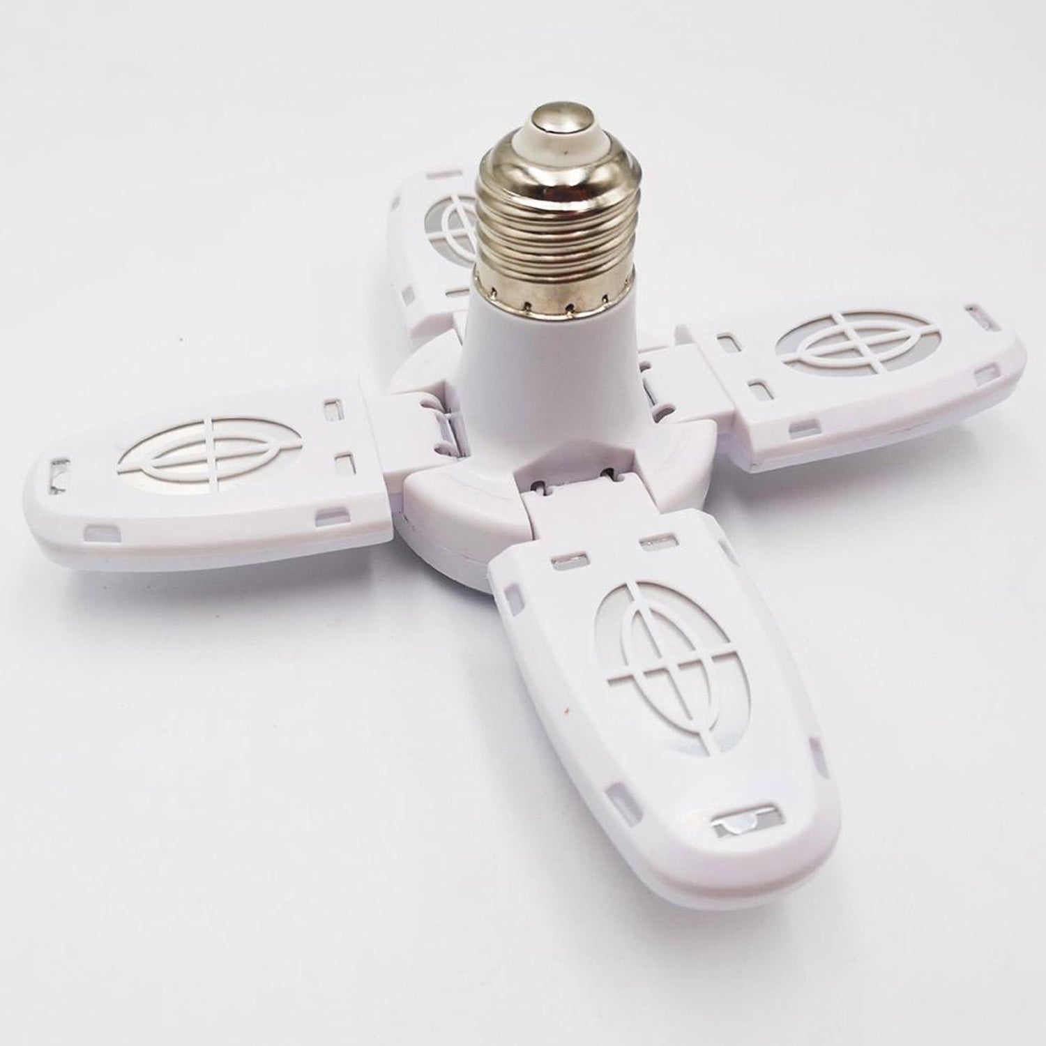 Fan Blade Led Bulb 28V Foldable LED Blade Fan Bulb ( 1 pc ) - Springkart 