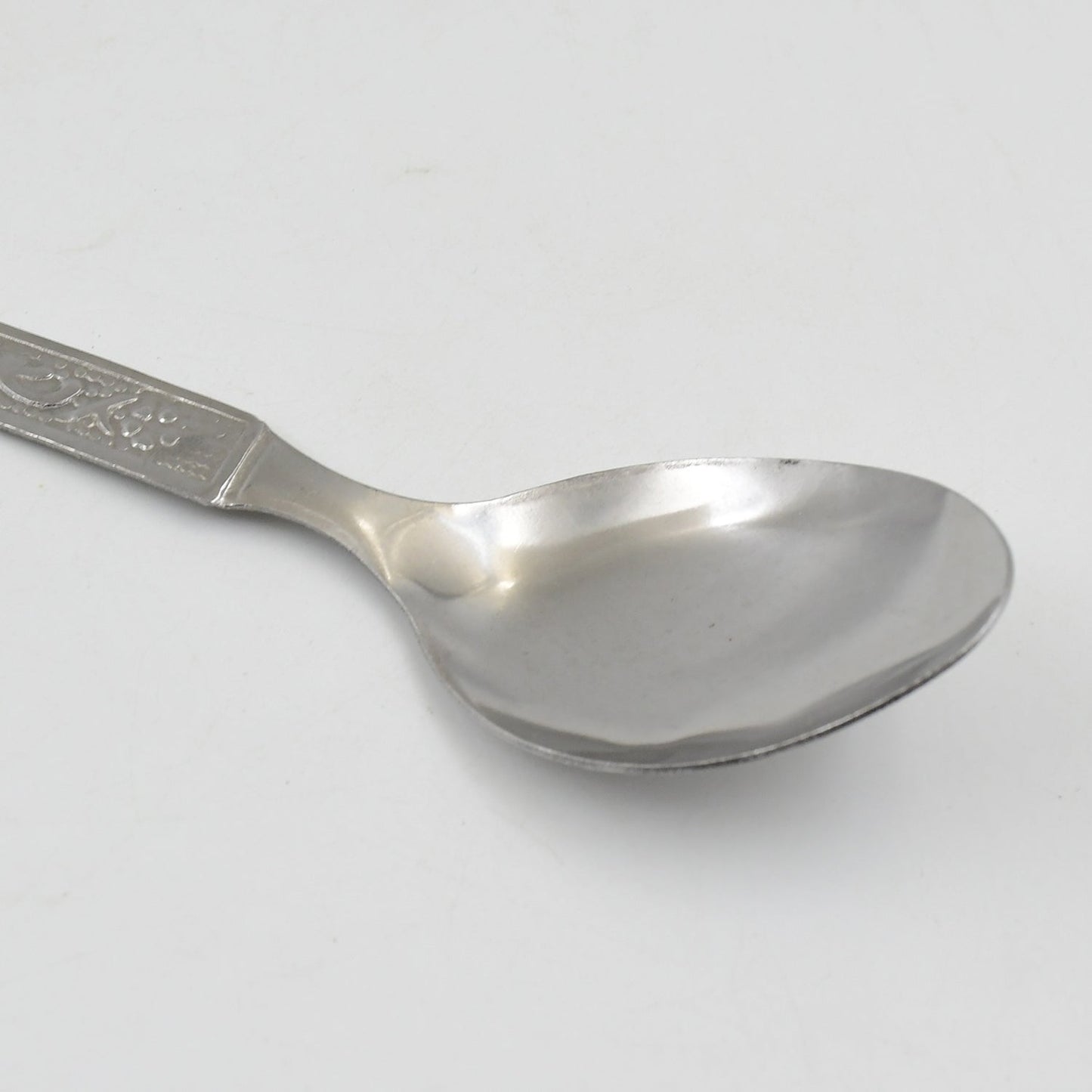 Stainless Steel Medium Dinner Table Spoon (Set of 12Pcs) - Springkart 