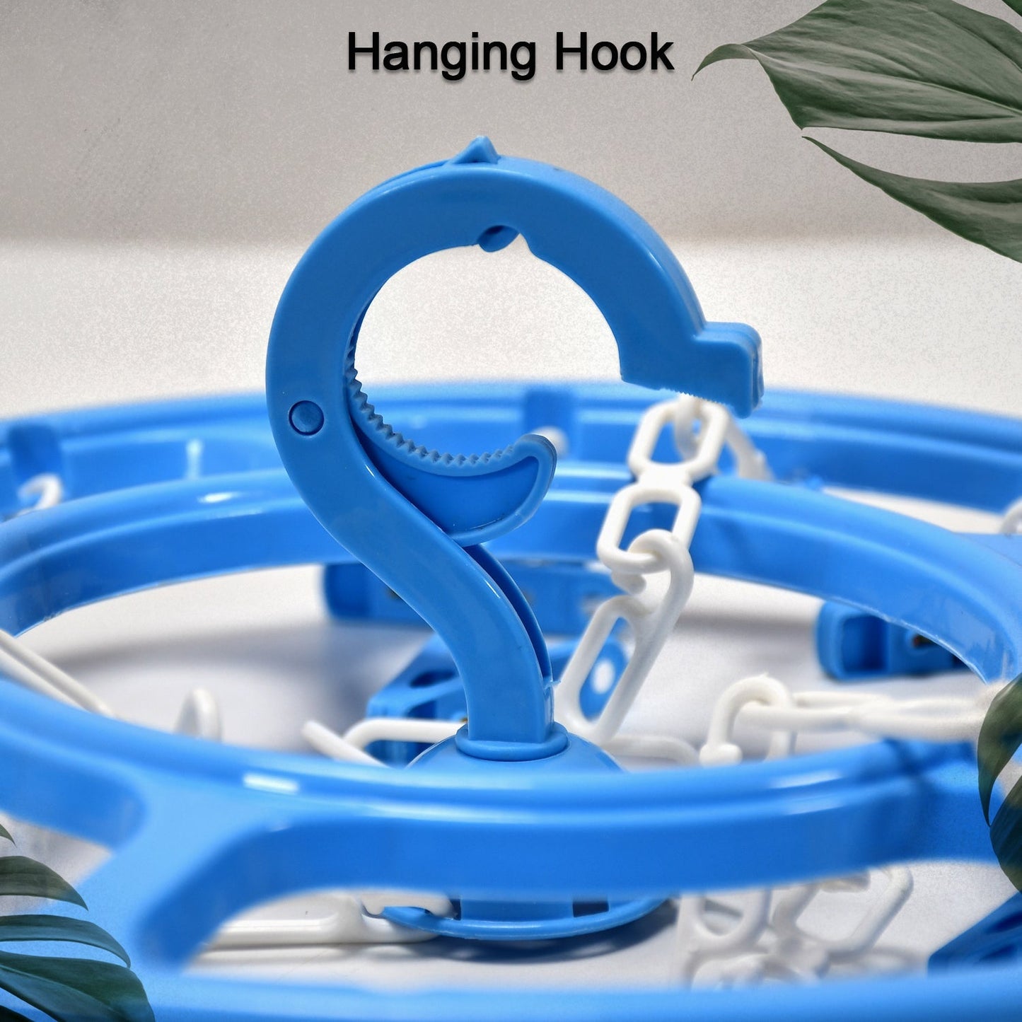 Hanging cloth drying hanger, round plastic with clips