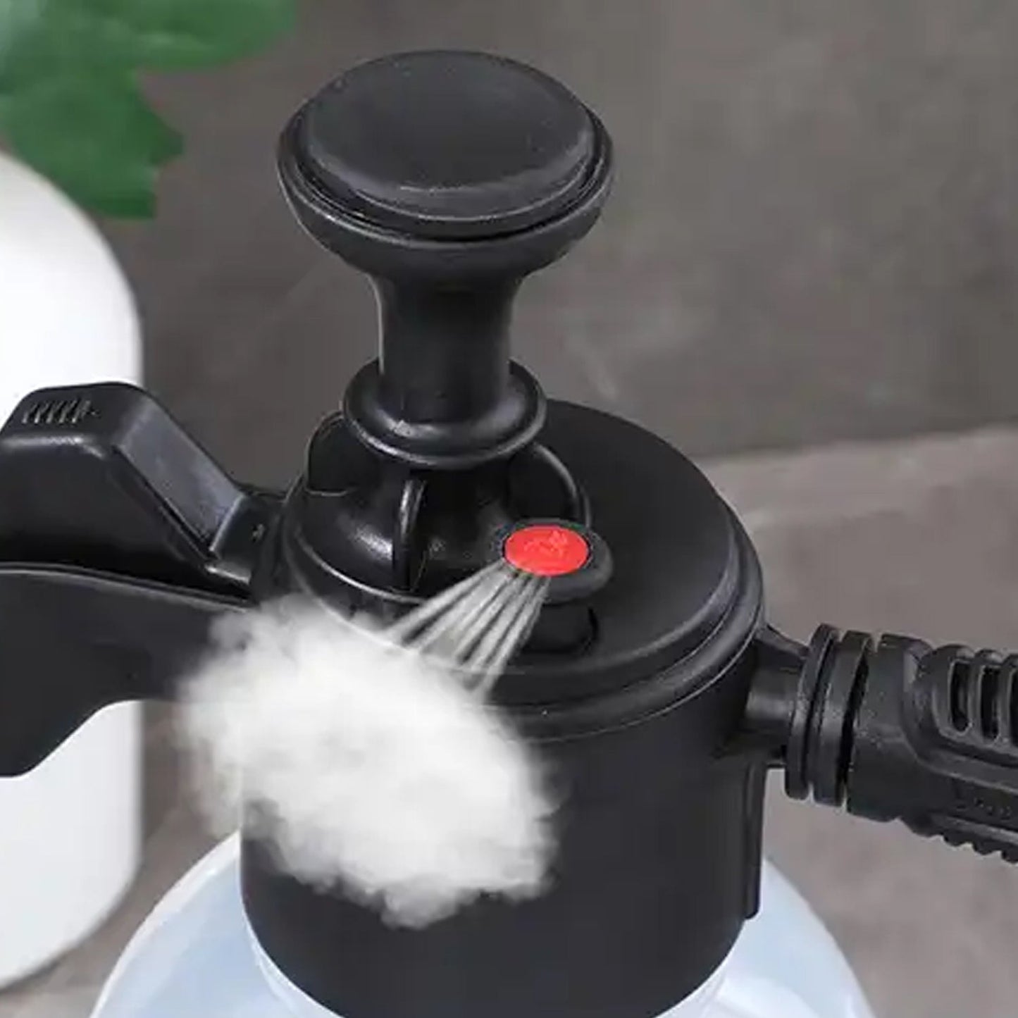 Pressure Sprayer 2 Litres Garden Sprayer Hand Pump Sprayer Foam Sprayer Watering Bottle for Indoor Plants Cleaning Outdoor Garden (2 Ltr.) - Springkart 