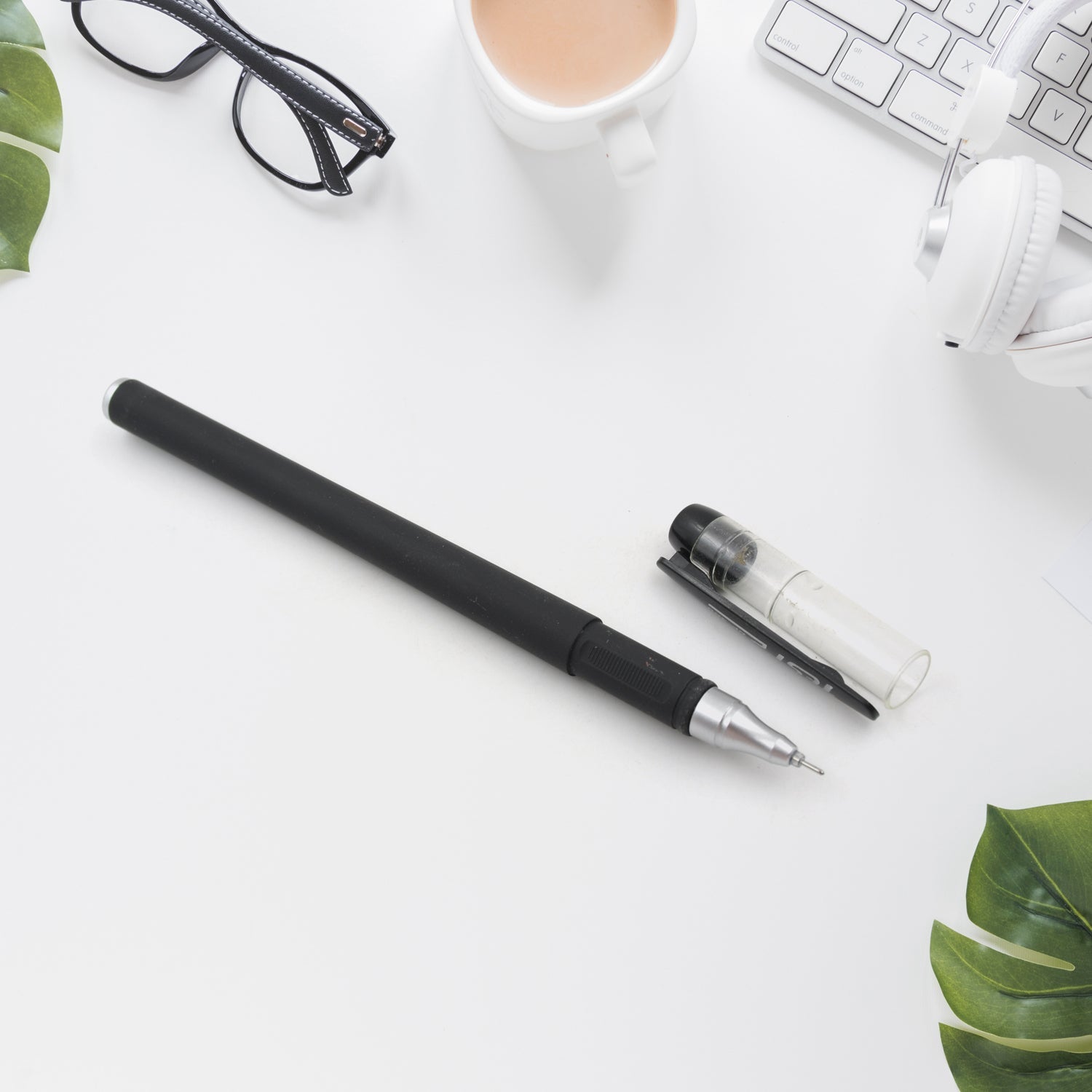 Black Writing Pens Ballpoint Black Ink Gel Pen Party Gift Gel Ink Pens Funny School Stationery Office Supplies, Examination Gel Pen, Highlighter Pens Study Gel Pen (1 Pc) - Springkart 
