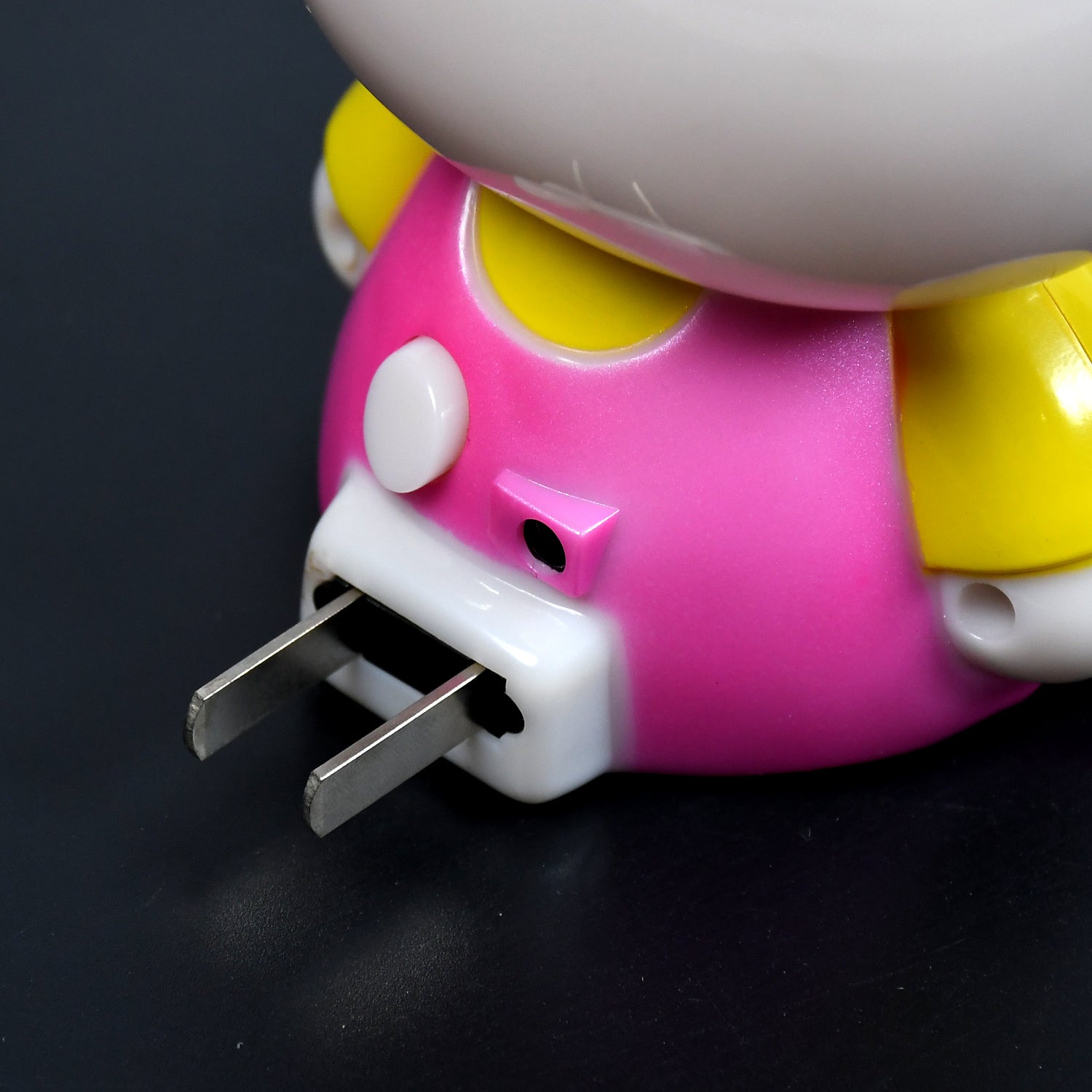 Kitty USB Powered Portable USB Mini Cooling Fan Cooler Portable (Battery Not Include) - Springkart 
