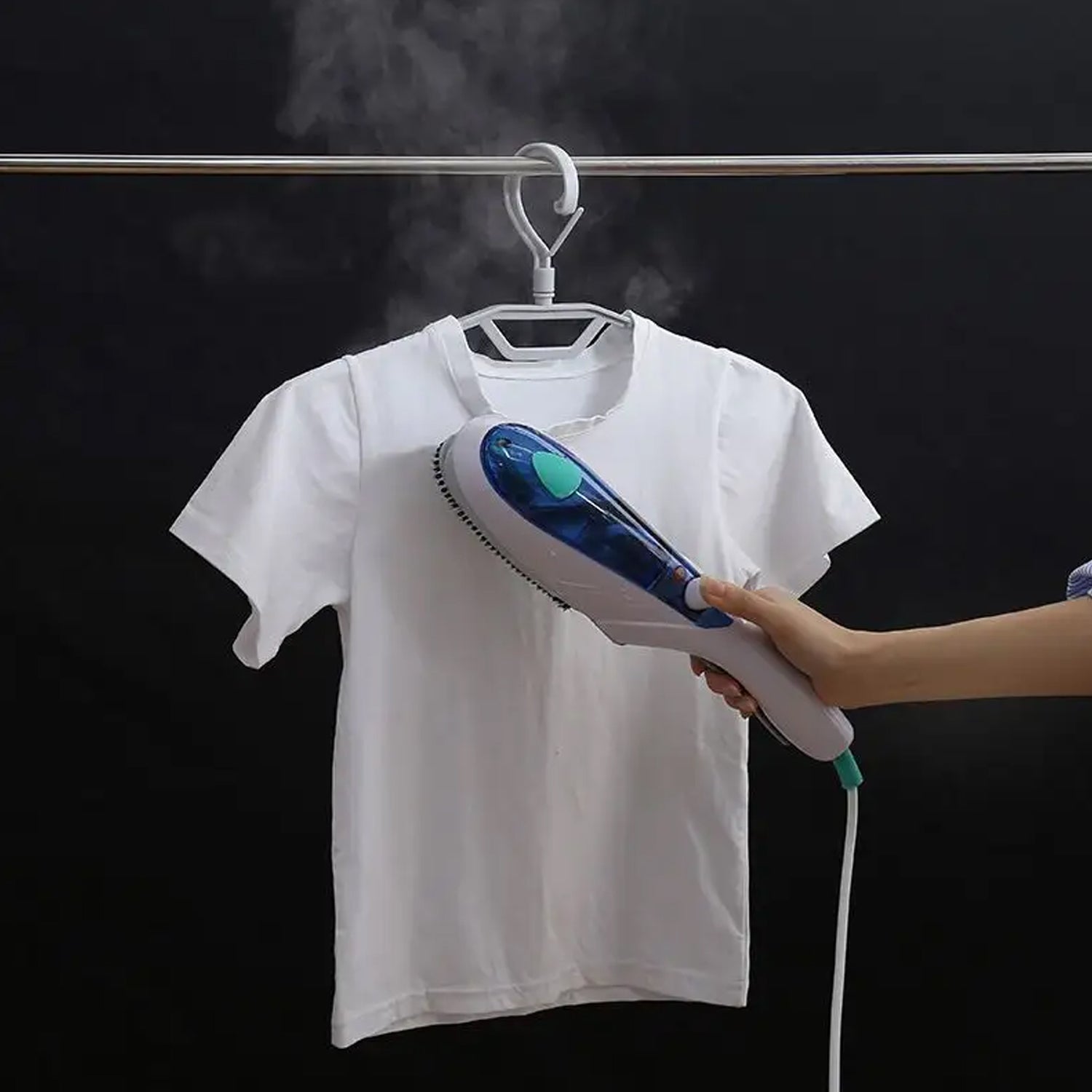 Portable ironing machine,1 Set Steam Iron Hand Held Crease Removal Portable Ironing Clothes ABS Brush Plush Toy Garment Steamer for Home Steam Iron, for Clothes, Travel Steamer - Springkart 