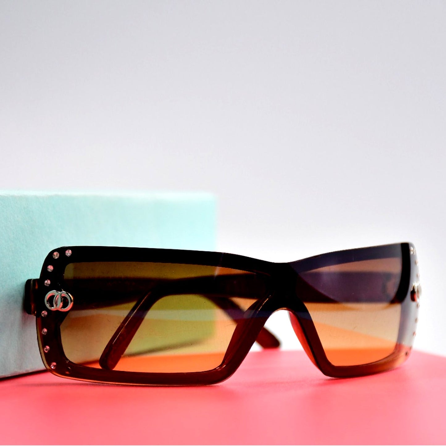 Retro Driving Sunglasses Vintage Fashion Frame (Moq - 3pc) - Springkart 