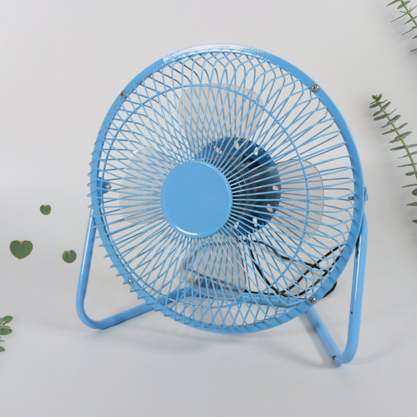 Big USB Table Desk Personal Metal Electronic Fan, Compatible with Computers, Laptops, Student Dormitory, Suitable For Office, School Use (1 Pc) - Springkart 