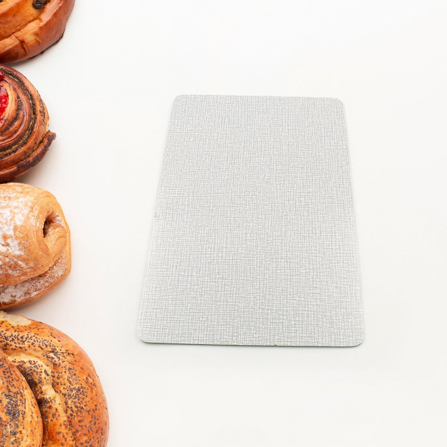 Kitchen Essentials: Cutting Board for All Your Chopping Needs - Springkart 