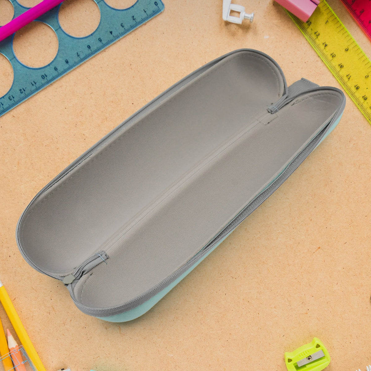 Portable Multipurpose Zip Pouch Bag (1 Pc&nbsp; / 30 Cm) - Springkart 