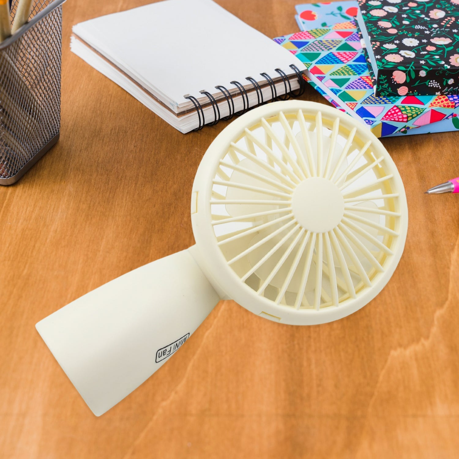 Mini Handheld Fan, Portable Rechargeable Mini Fan, Portable Easy to Carry, for Home, Office, Travel and Outdoor Use (1 Pc) - Springkart 