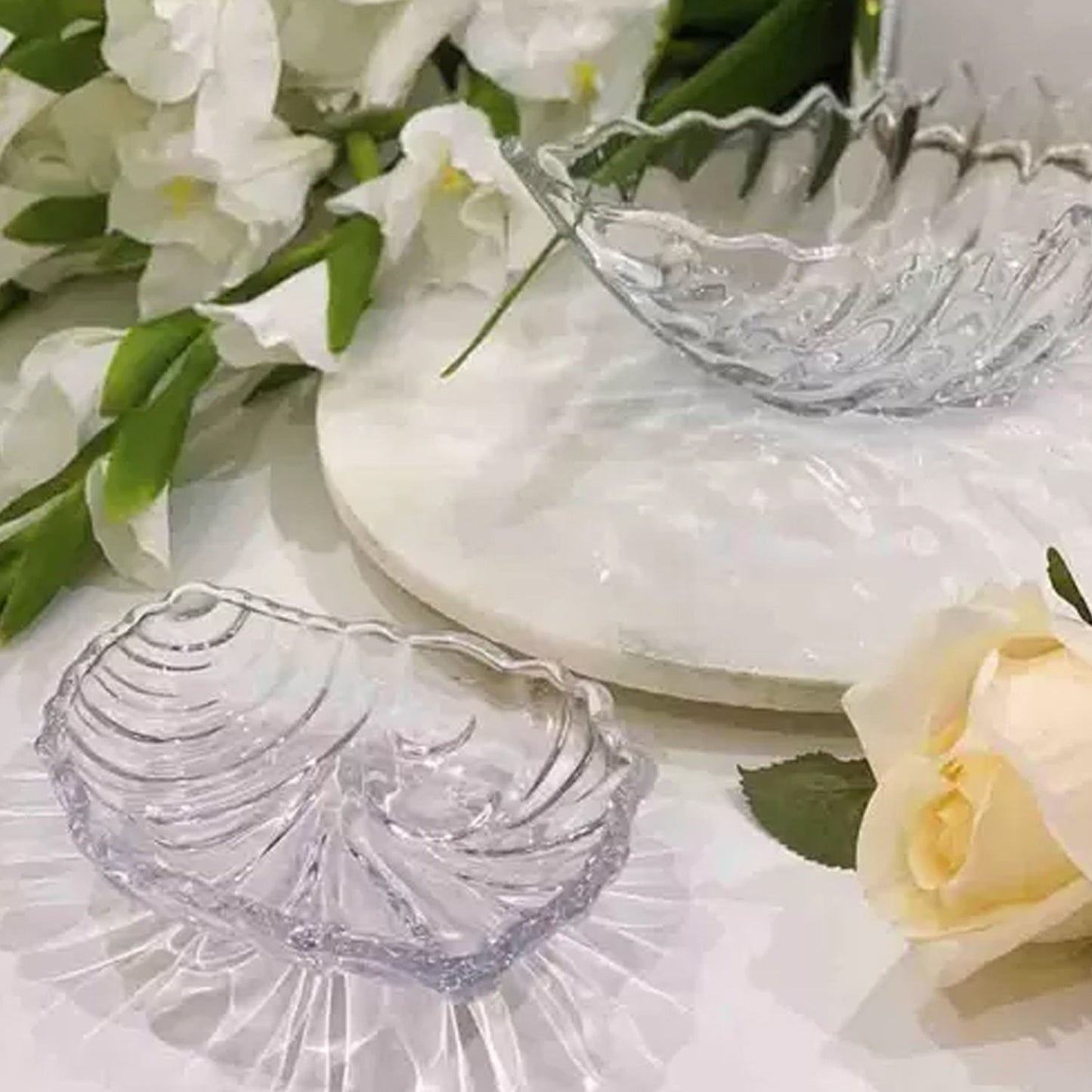 Leaf shaped Glass Serve tray of snacks, Mukhwaas, and ice cream. - Springkart 