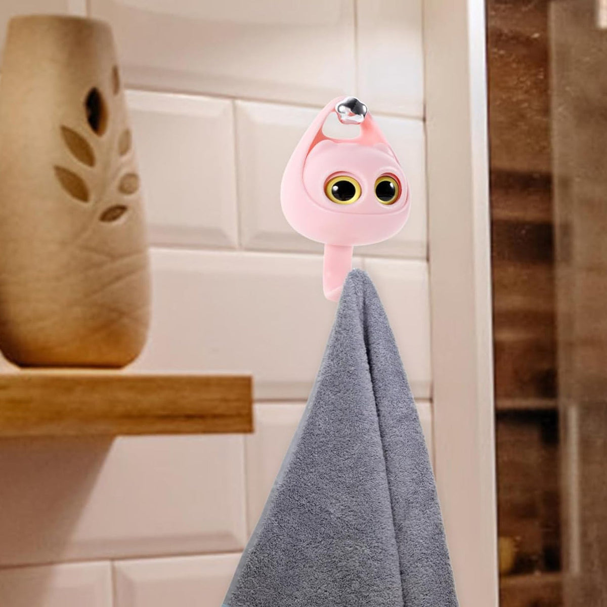 Creative Adhesive Coat Hook Wink Cat Hook (1 Pc) - Springkart 
