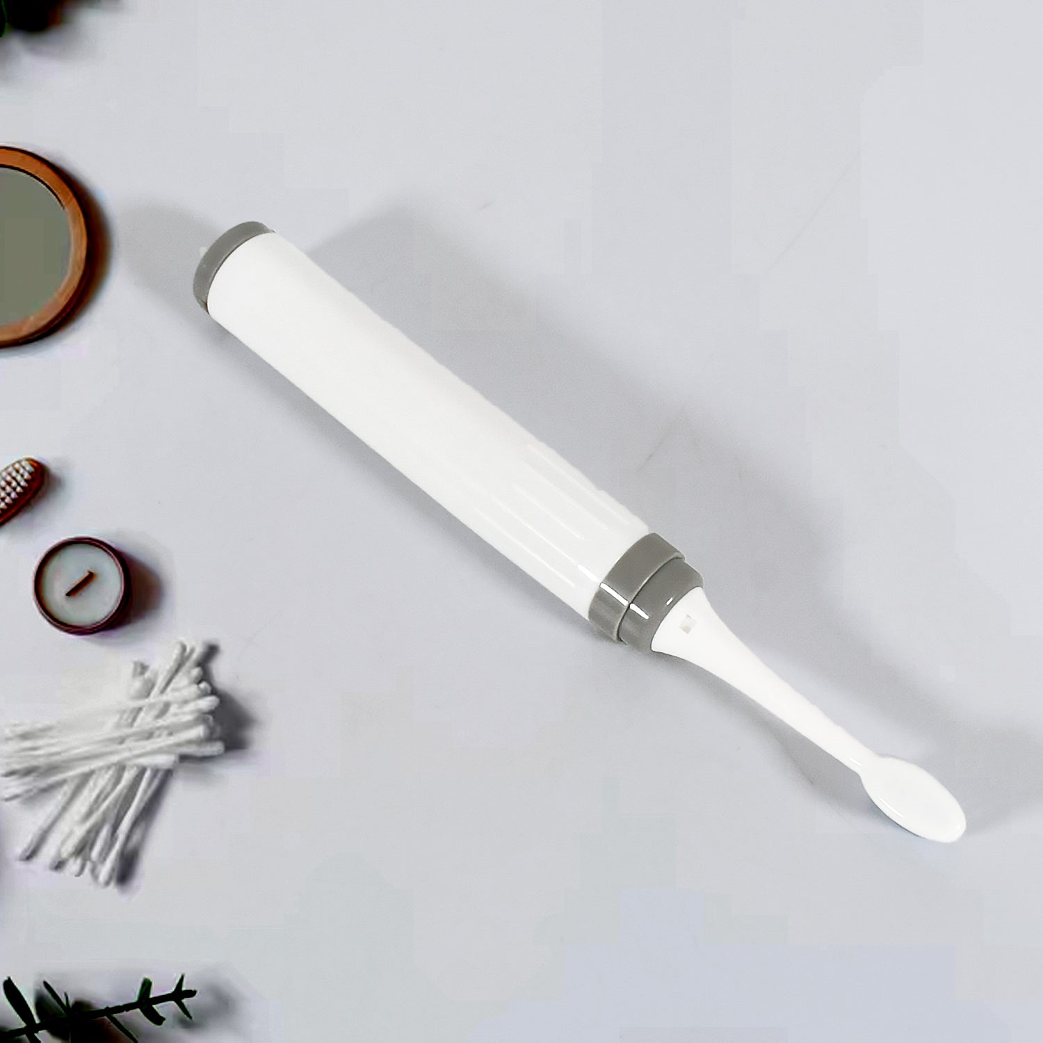 Adult Waterproof Electric Toothbrush Strong Sonic Charging with 4 Toothbrush Head and a toothbrush holder - Springkart 