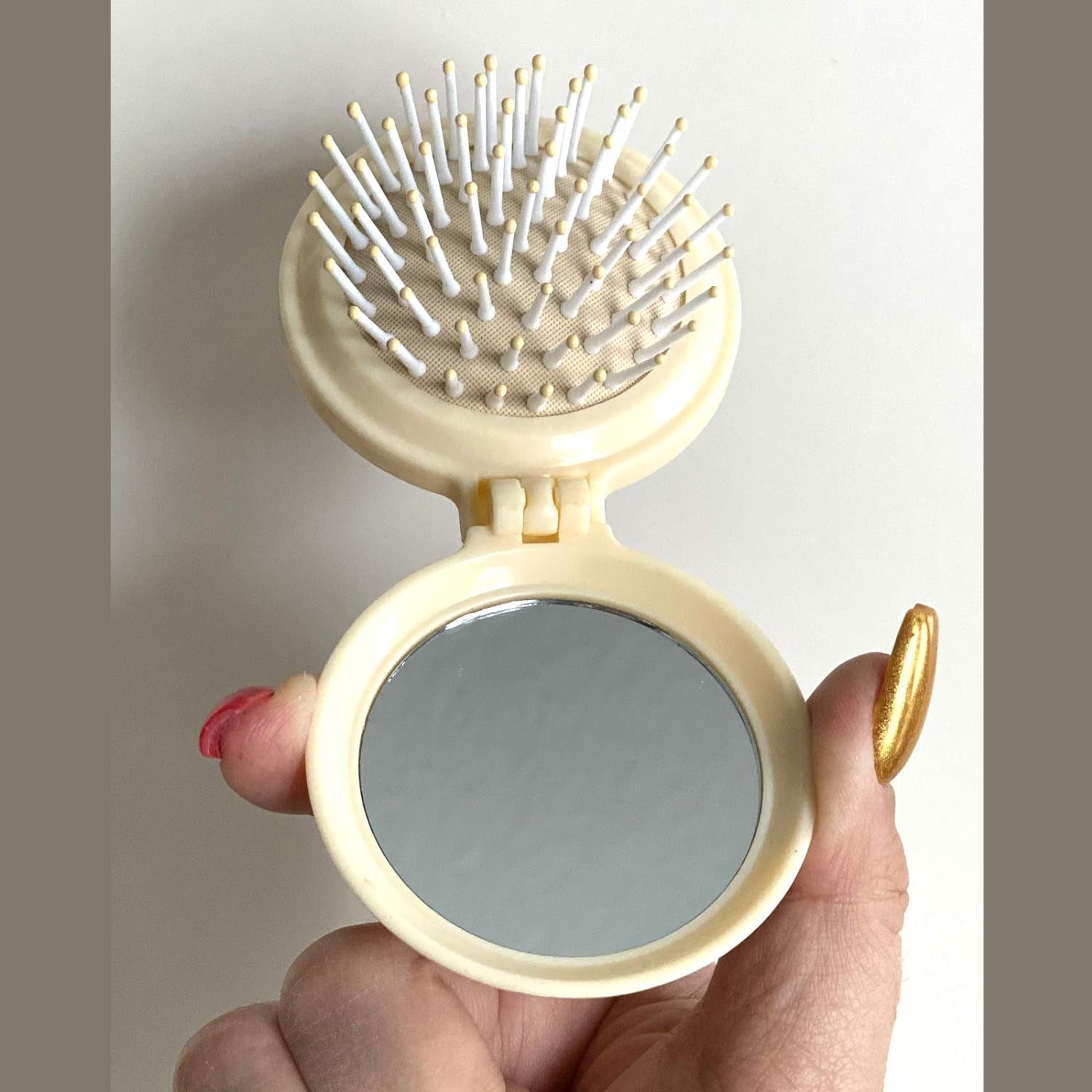 Foldable Travel Mirror Hair Brushes, 1pc Round Portable Folding Pocket Hair Brush, Mini Hair Comb Compact Travel Size, Hair Massage Comb, For Men Women And Girls - Springkart 