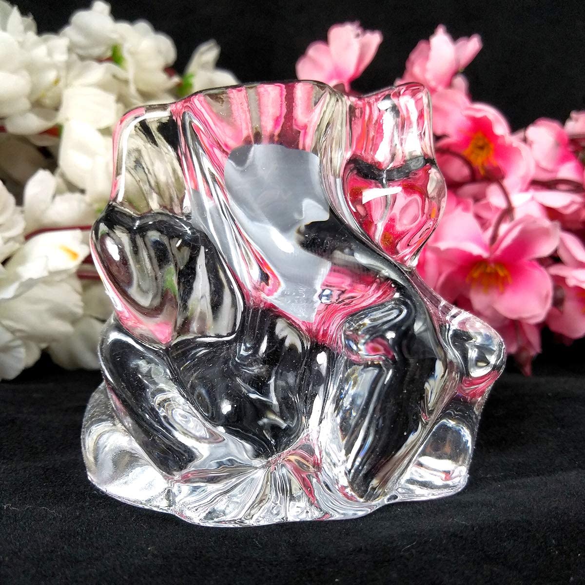 Crystal Glass Ganesha Idol for Home, Office and Car Dashboard - Springkart 