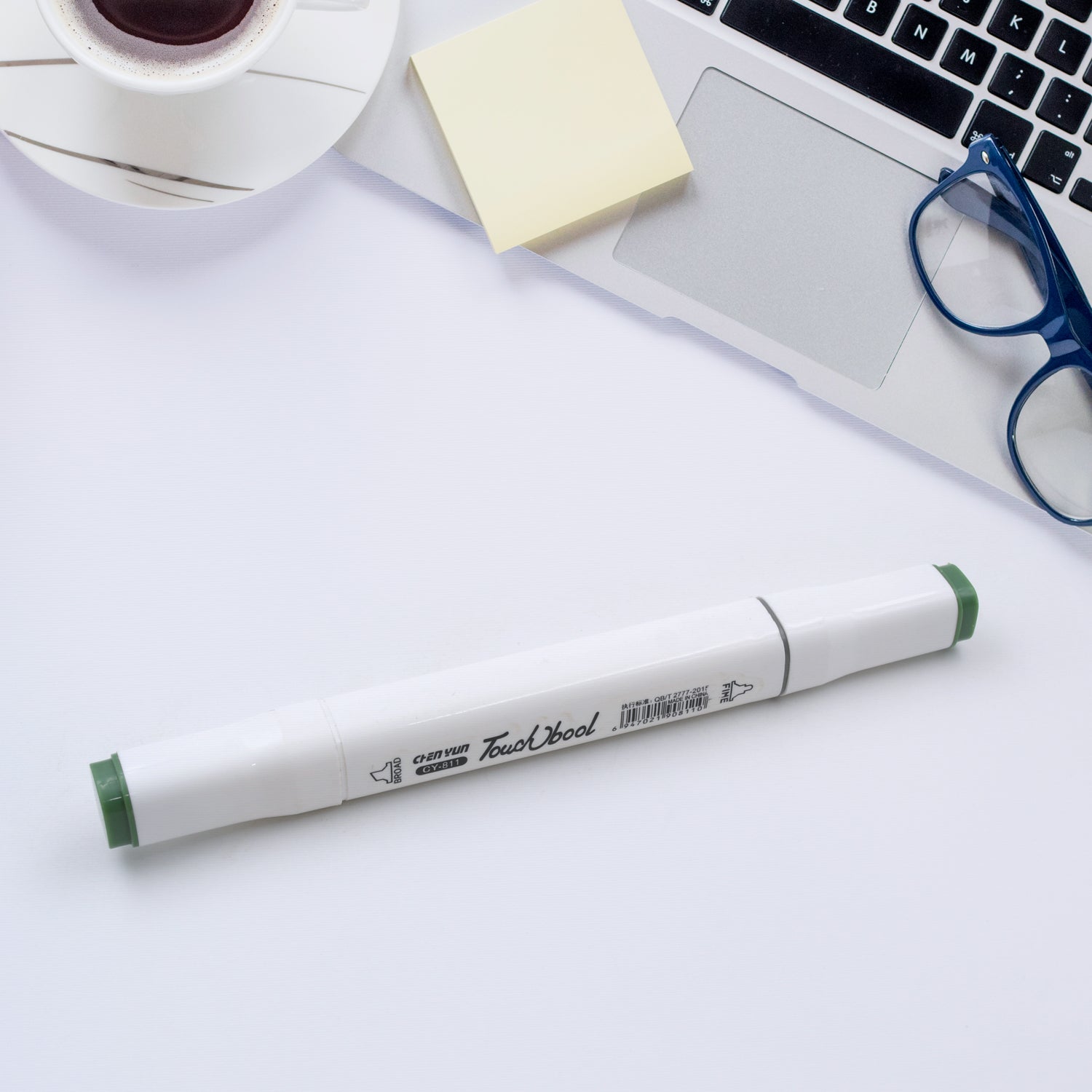 Dual Tip Marker, Pens Double Ended Perfect for Drawing, Shading ,Sketching ,Designing ,Outlining ,Illustrating And Drawing For Kids & Adult, Card Making Classroom Use (1 Pc) - Springkart 