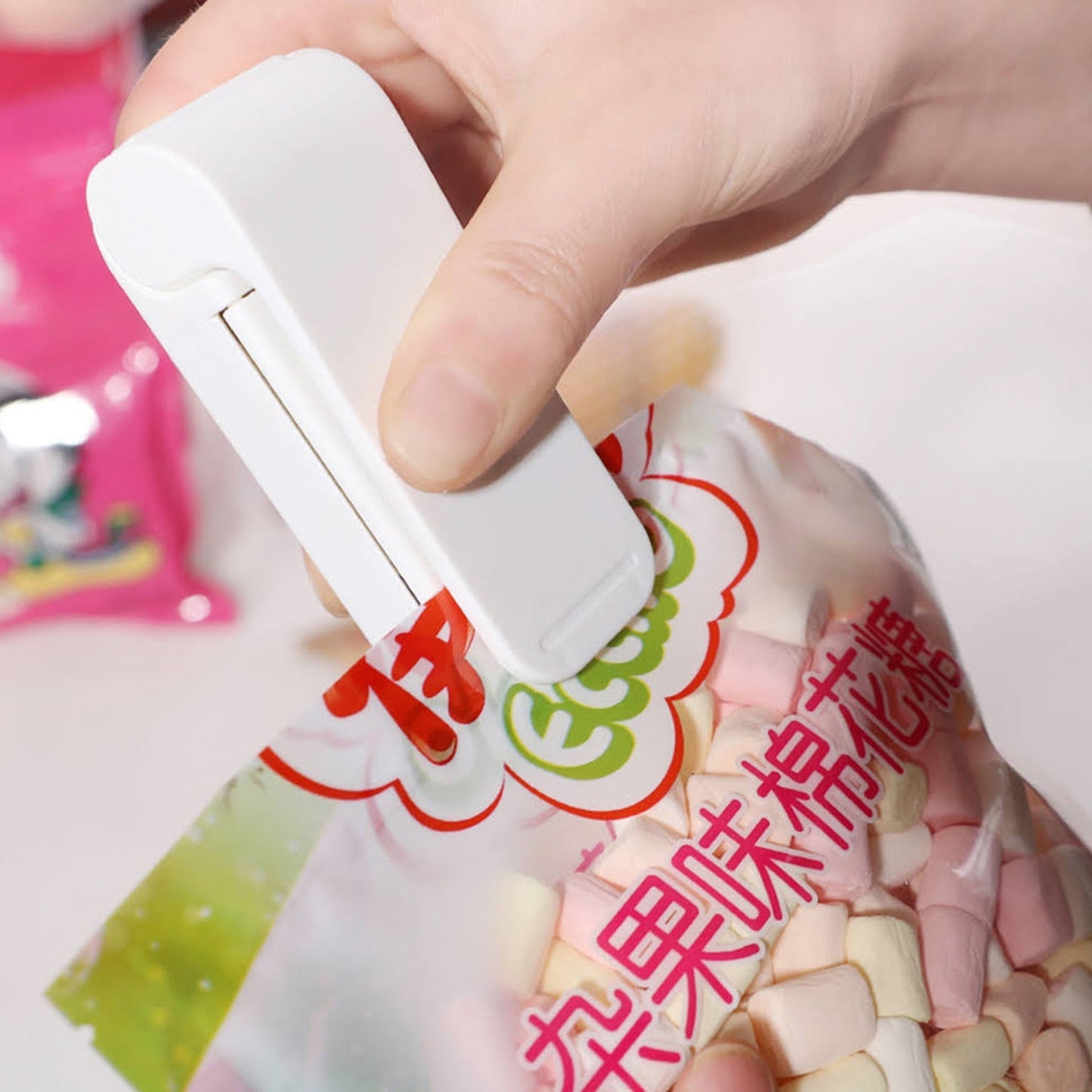 Portable Mini Handheld Sealing Machine for Plastic Bags - Springkart 