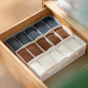 3 Pc : 5-Compartment Plastic Storage Box for Underwear, Socks, Accessories