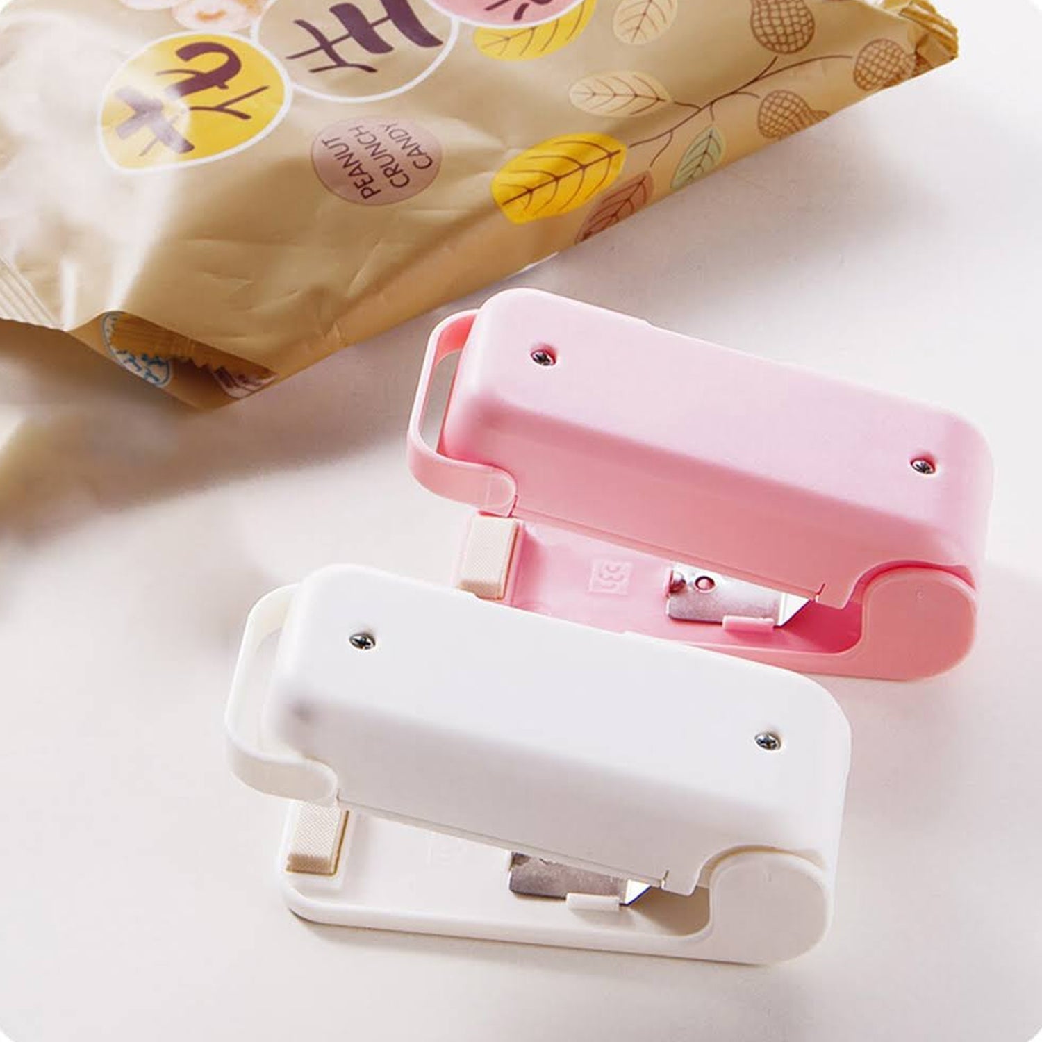 Portable Mini Handheld Sealing Machine for Plastic Bags - Springkart 