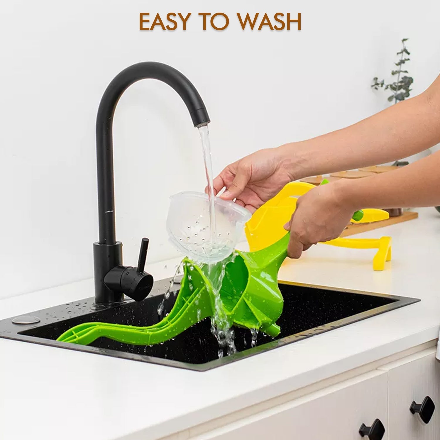 Manual Plastic Fruit Juicer, Hand Press Lemon Squeezer Hand Juicer Citrus Press Juicer Fruit Extractor Tool for Orange, Limes, Lemon ( Brown Box ) - Springkart 