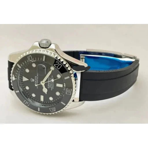 Rolex Submariner Black Rubber Strap Swiss Automatic First Copy Replica Watch