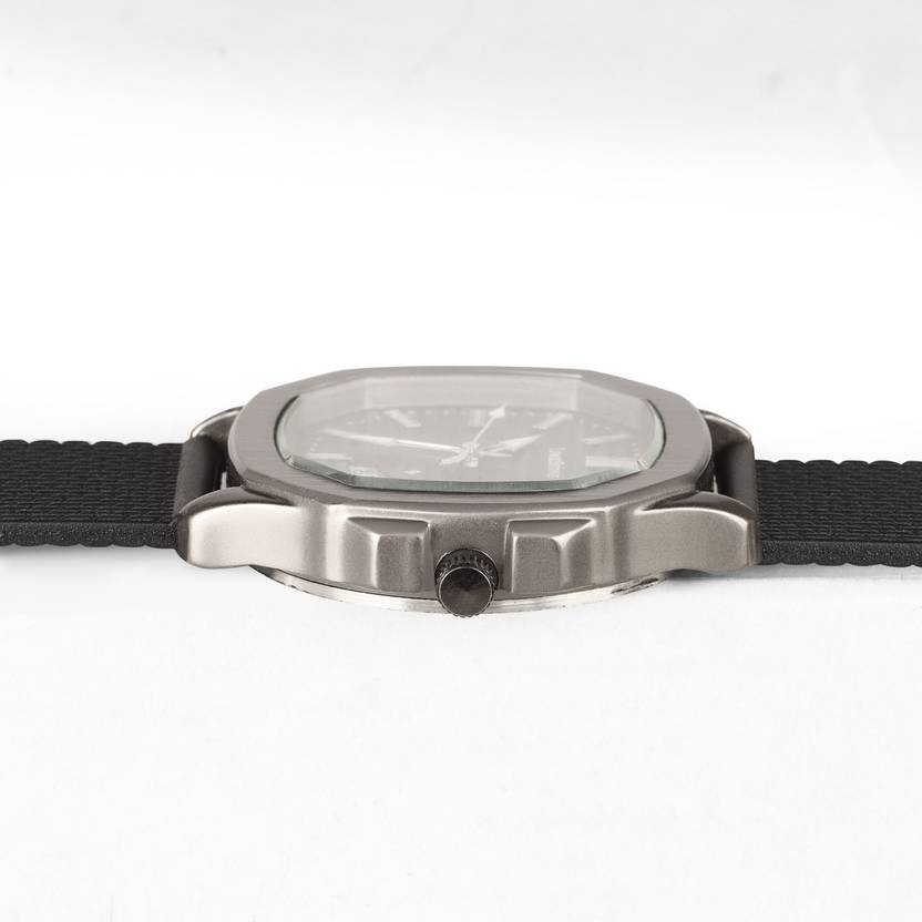 LIMESTONE OTUS Limited Grey Edition Day and Date Functioning Mesh Silicone Strap Quartz Analog Watch  - For Men OTUS059