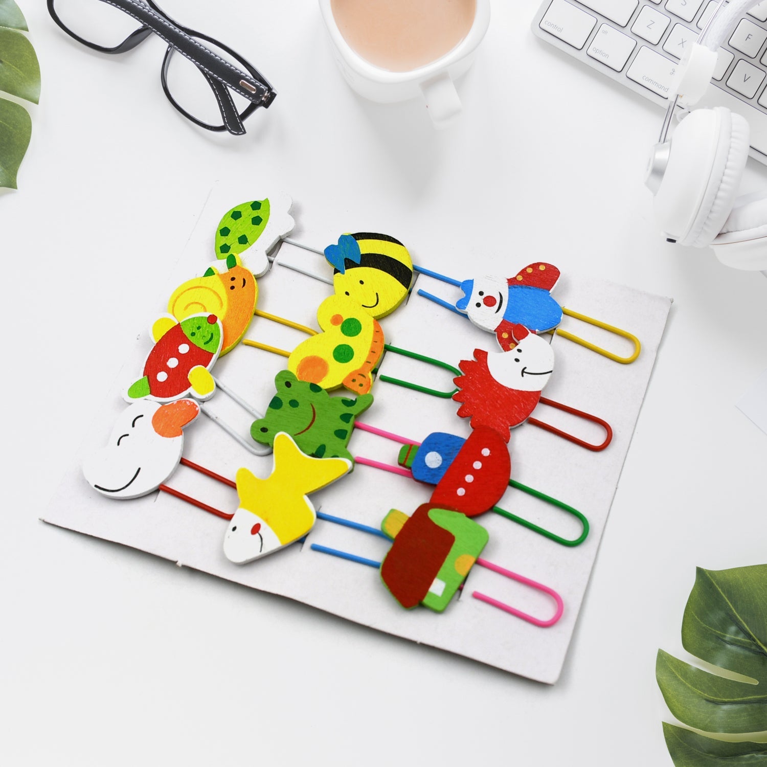 Multifunction Cartoon Paper Clips, Durable & Rustproof, Colored Paper Clips for Paperwork, DIY Work, classify Documents, Bookmark, Snacks Bag Clips, Suitable for Home, School, Office (12 Pcs Set) - Springkart 