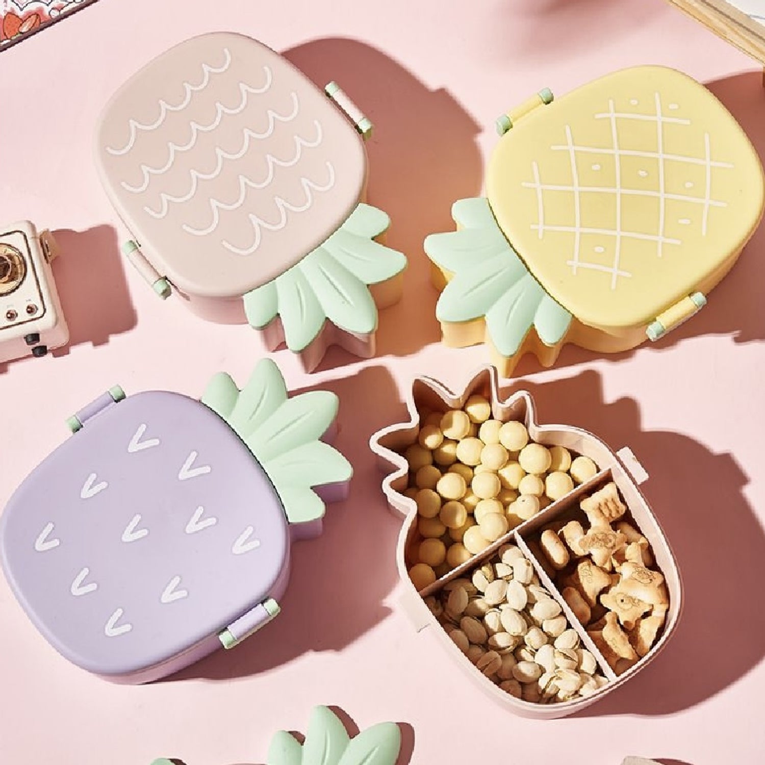 Kids Lunch Box Cute Pineapple Shaped Bento Box with Fork Spoon Snack Container Microwave Portable Office Lunch Box (1 Pc / With Spoon & Fork) - Springkart 