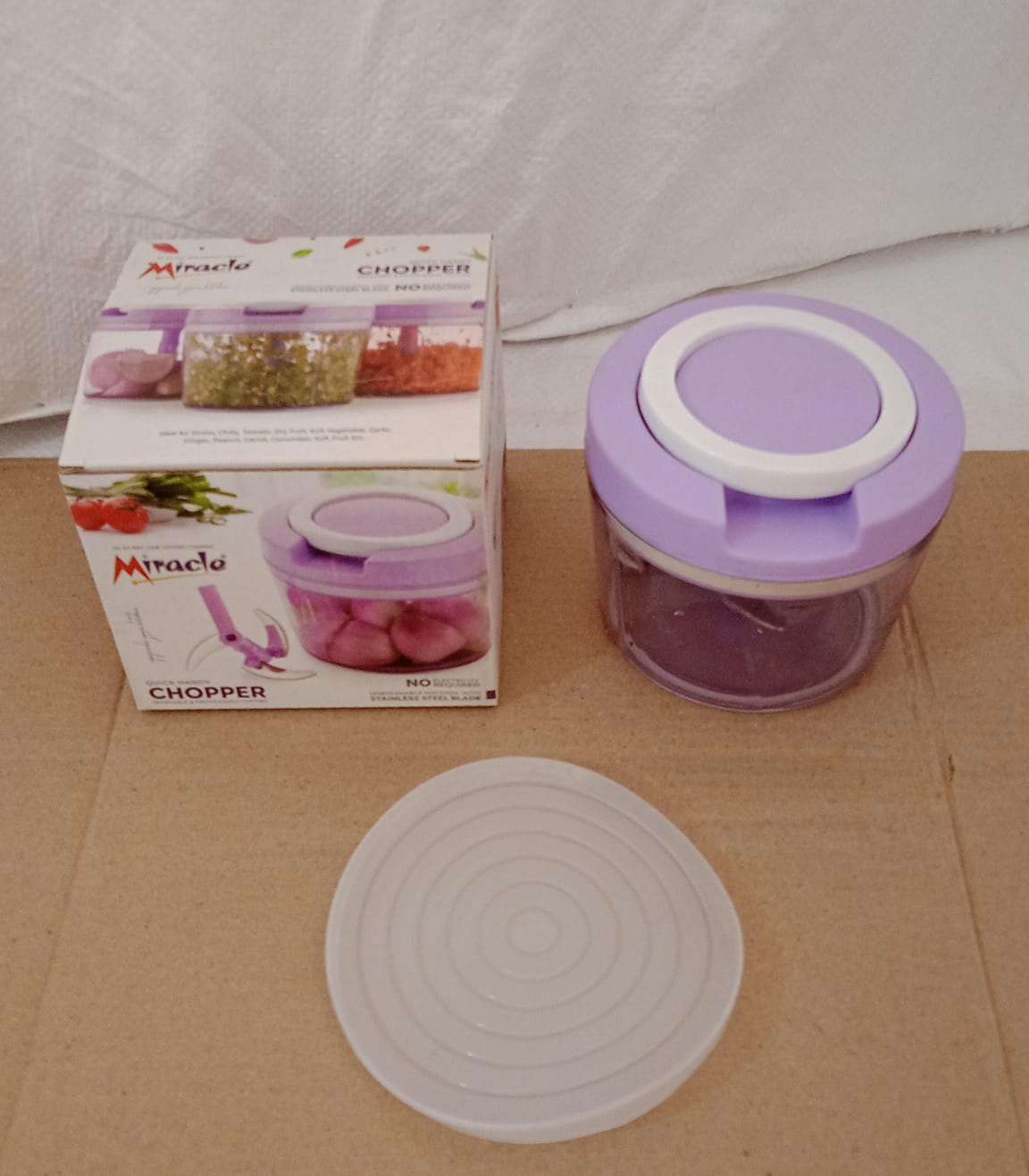 Miracle Ring Chopper, Quick Handy Chopper, Vegetable and Fruit Chopper With Lid | Chop in 10 Seconds | Mini Portable Food Processor for Kitchen with 3 Blades for Effortless Chopping of Onion, Veggies - Springkart 