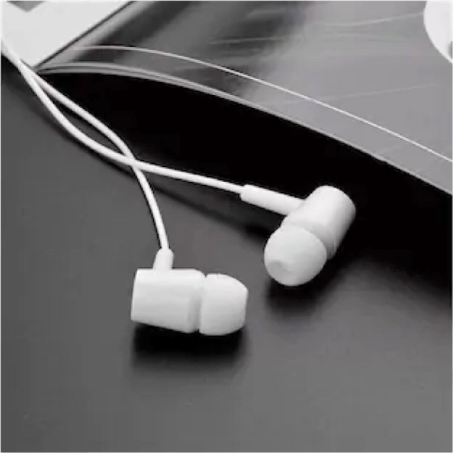 Headphone Isolating stereo headphones with Hands-free Control - Springkart 
