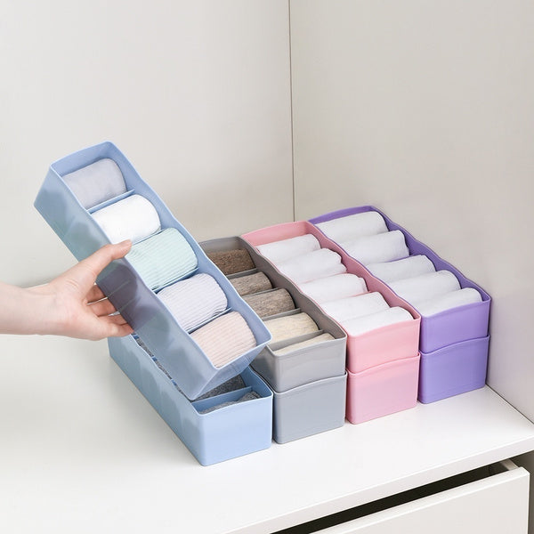 Dividers Tray Organizer Clear Plastic Bead Storage Tray (Multicolour) - Springkart 