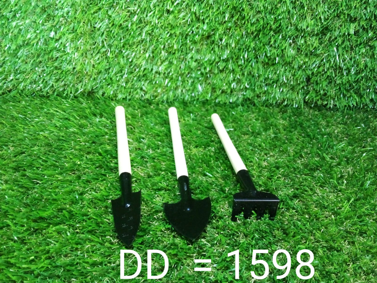 Kid's Garden Tools Set of 3 Pieces (Trowel, Shovel, Rake) - Springkart 