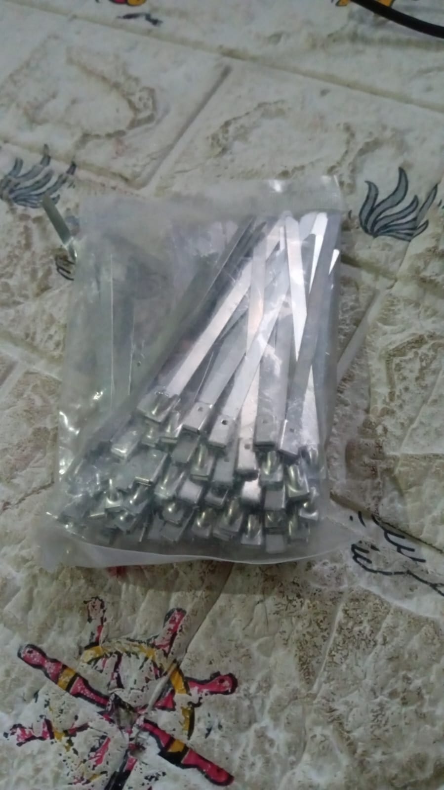Stainless Steel Cable TIE Used for Solar, Industrial and Home Improvement Multipurpose HIGH Strength, Self-Locking Zip Ties, Multi-purpose Tie, Portable Rustproof 100Pcs Wide Application Zip Tie Set for Building (4.6x100MM / 100 pcs Set) - Springkart 