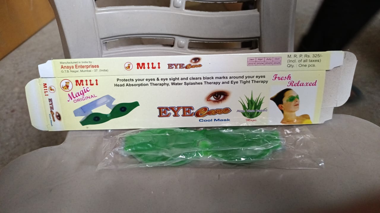 Sleeping Eye Shade Mask Cover for Insomnia, Meditation, Puffy Eyes and Dark Circles - Springkart 