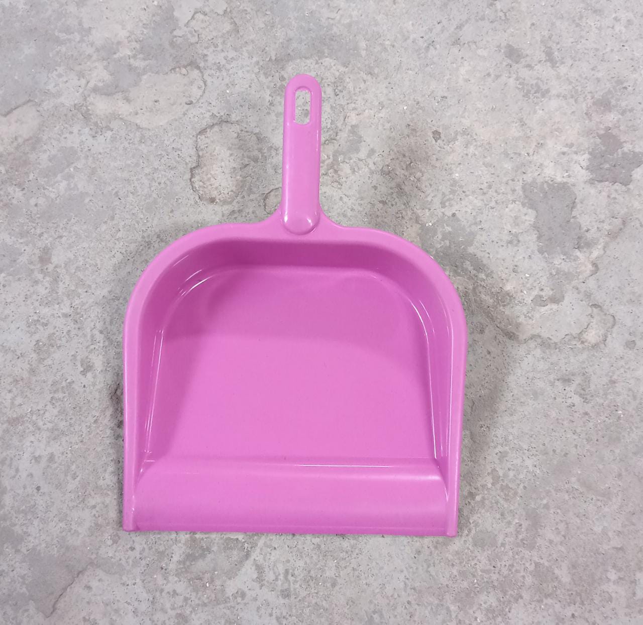 Durable Lightweight Multi Surface Plastic Dustpan with Handle - Springkart 