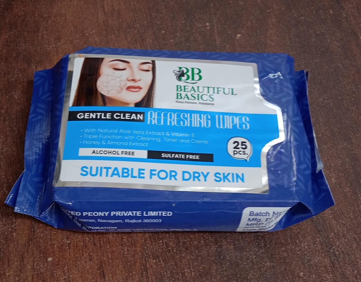 Refreshing Wet Wipes for Face | Facial Cleansing | Refreshing & Skin Hydration| Soothing for skin | pH Balance & Alcohol Free | Nourishing with Fruit extract | 25 Wipes - Springkart 