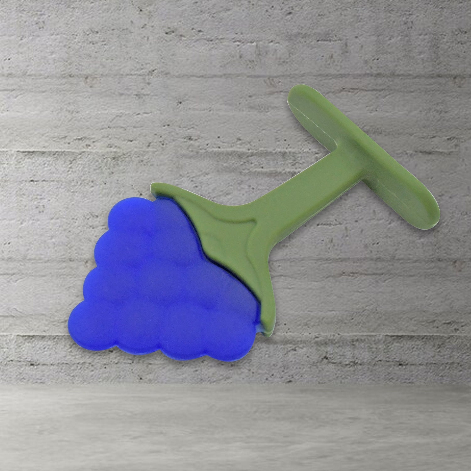 Baby Silicone Teether (1 Pc): Food Grade, Non-Toxic, Teething Relief (3 Months+) - Springkart 