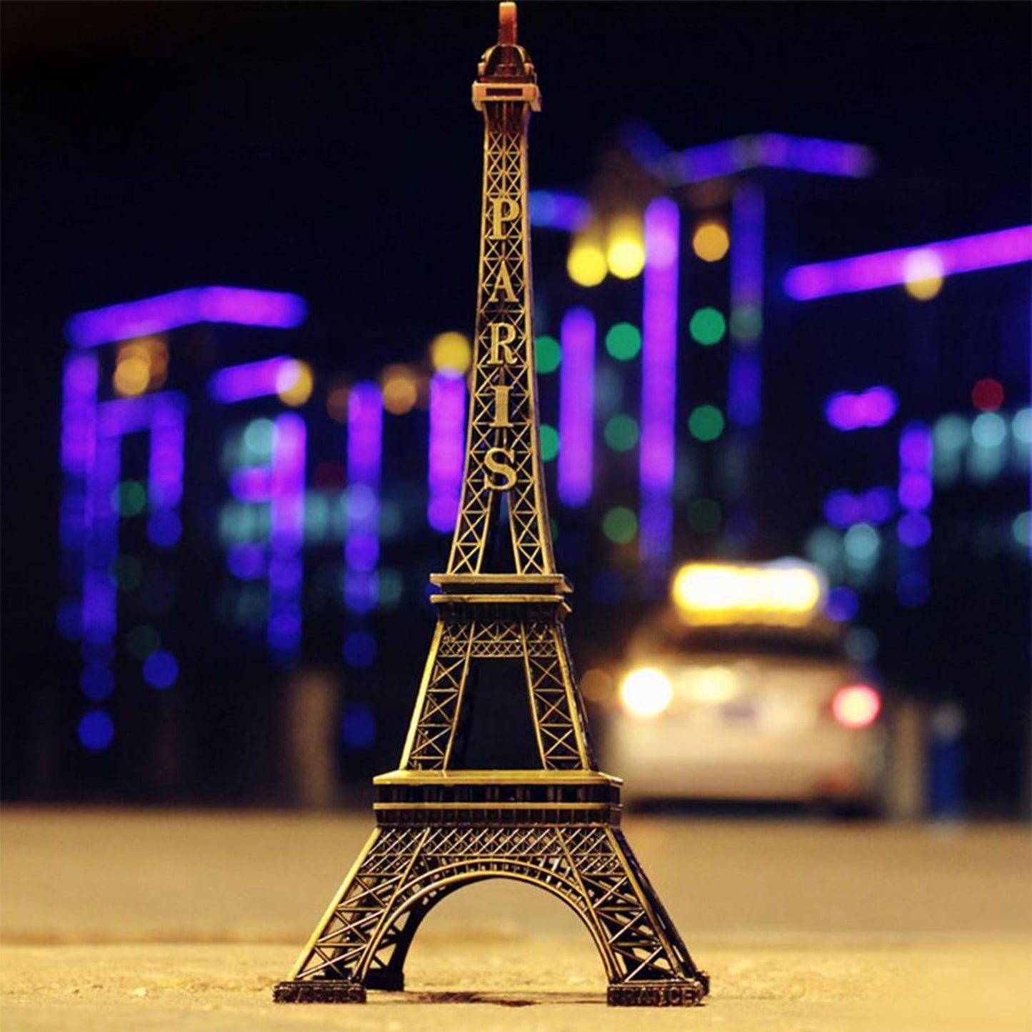 Antique Finish 3D Metal Paris Eiffel Tower Metal Craft Famous Landmark Building Metal Statue, Cabinet, Office, Gifts Decorative Showpiece. - Springkart 
