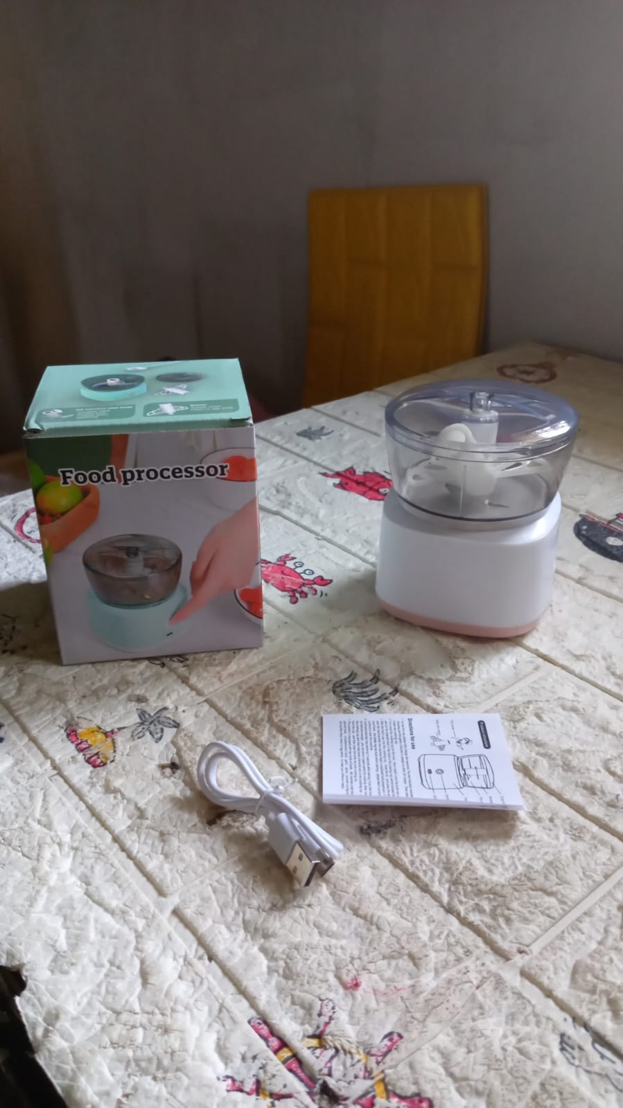 Portable Mini Food Processor Chopper Electric Veggie Chopper 3 Blades With Charching Cable Type C, Vegetable Chopper, Garlic Chopper Food Grinder for Chopping Ginger, Pepper Chili, Onion, Fruit, Meat - Springkart 