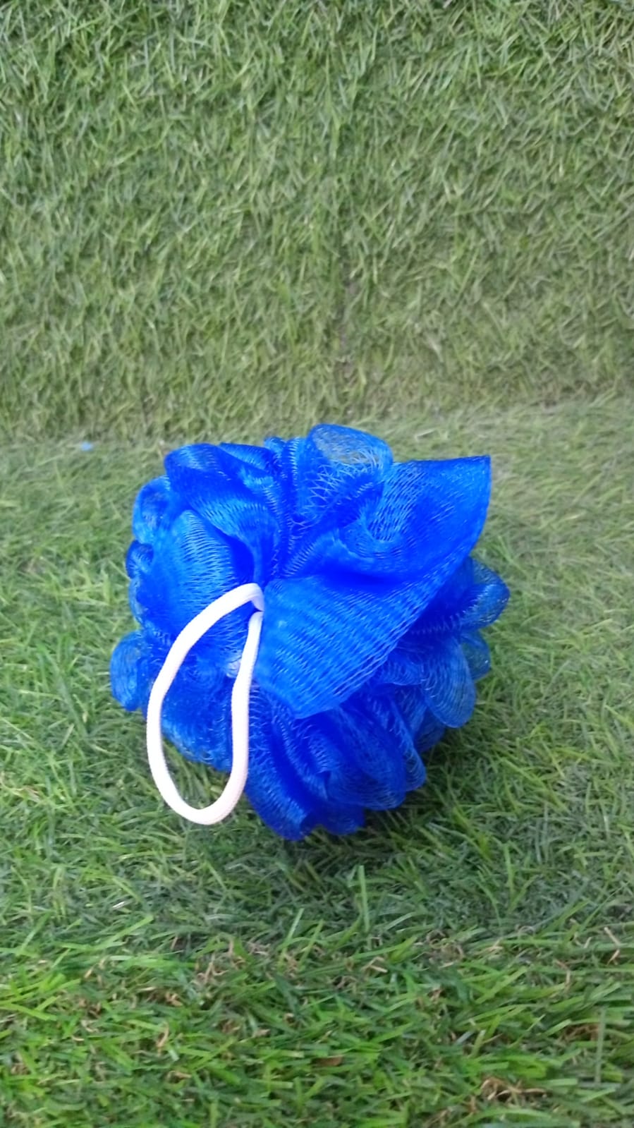 Bath Sponge Round Loofah and Back Scrubber for Men and Women - Springkart 