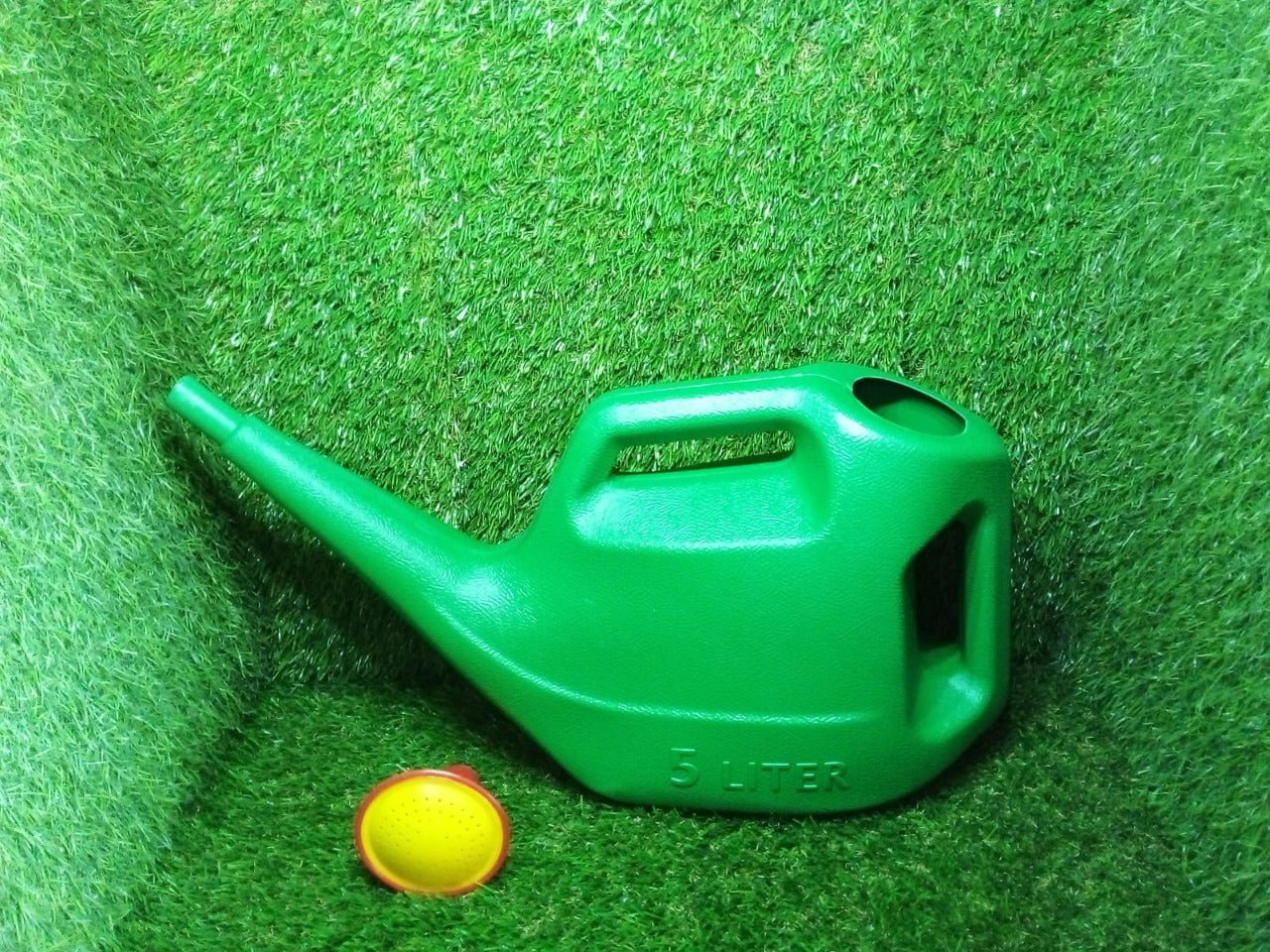 Plastic Watering Can Water Sprayer Sprinkler for Plants Indoor Outdoor Gardening, 5 LTR - Springkart 