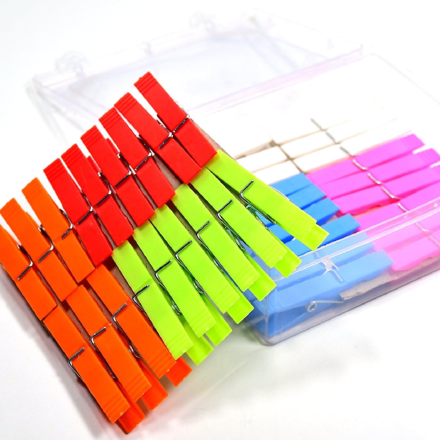 36PC MULTI PURPOSE PLASTIC CLOTHES CLIPS FOR CLOTH WITH BOX DRYING CLIPS - Springkart 