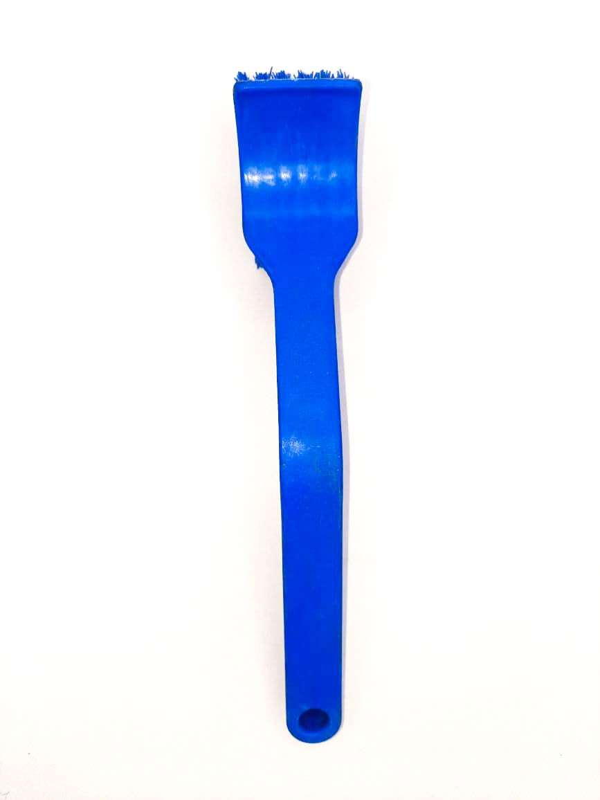 Plastic Wash Basin / Toilet Seat Cleaning Brush (Multicolour) - Springkart 