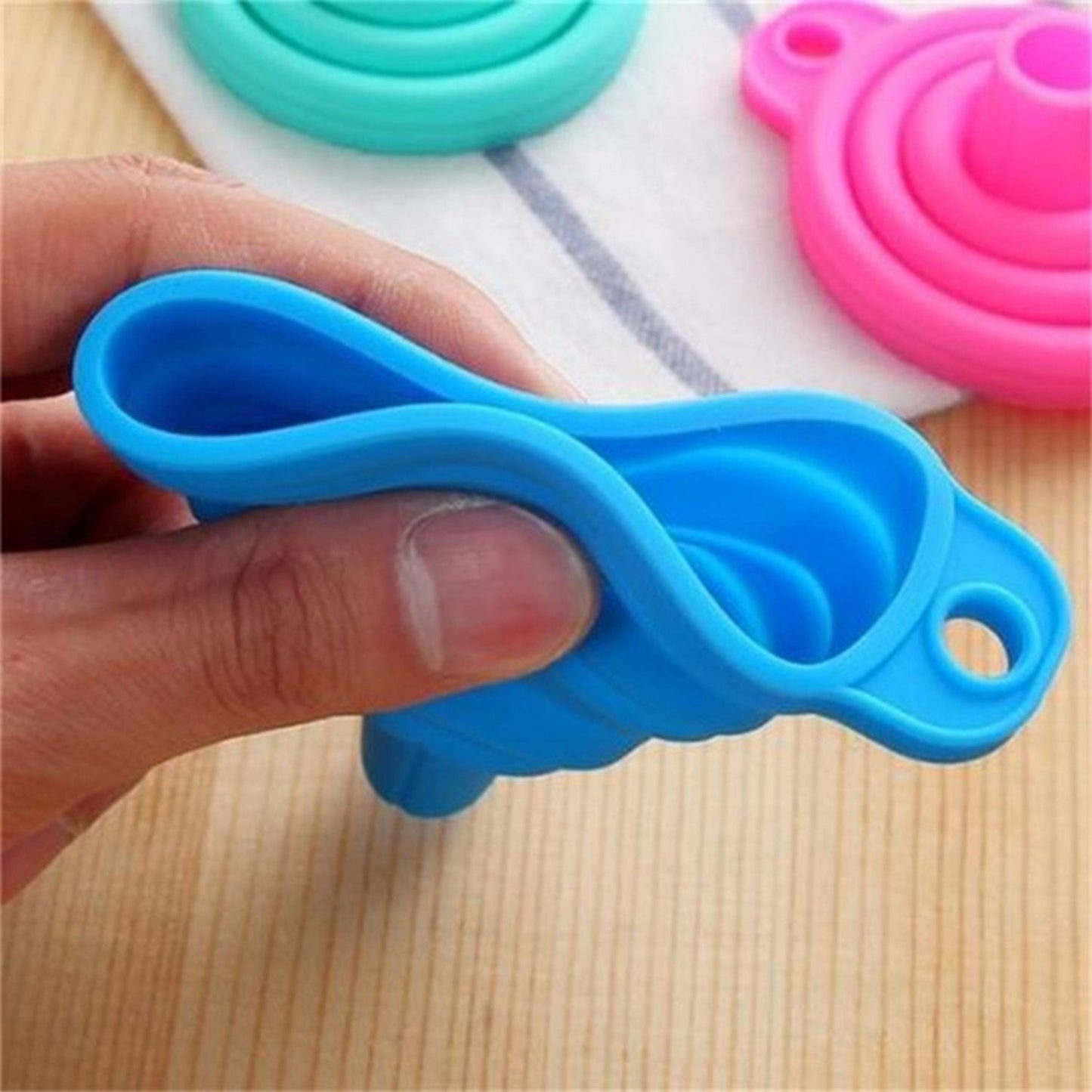 Silicone Funnel for Kitchen Use Oil Pouring Sauce Water Juice - Springkart 