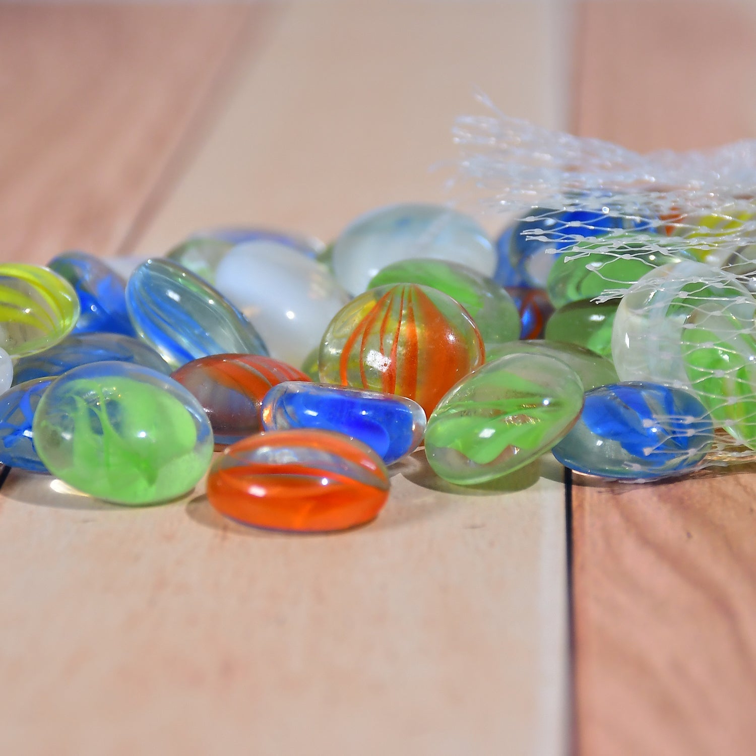 Glass Gem Stone, Flat Round Marbles Pebbles for Vase Fillers, Attractive pebbles for Aquarium Fish Tank. - Springkart 