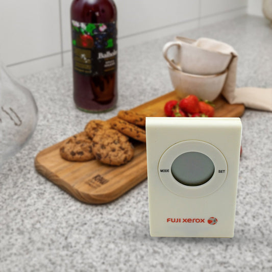 Large digital timer for cooking and office