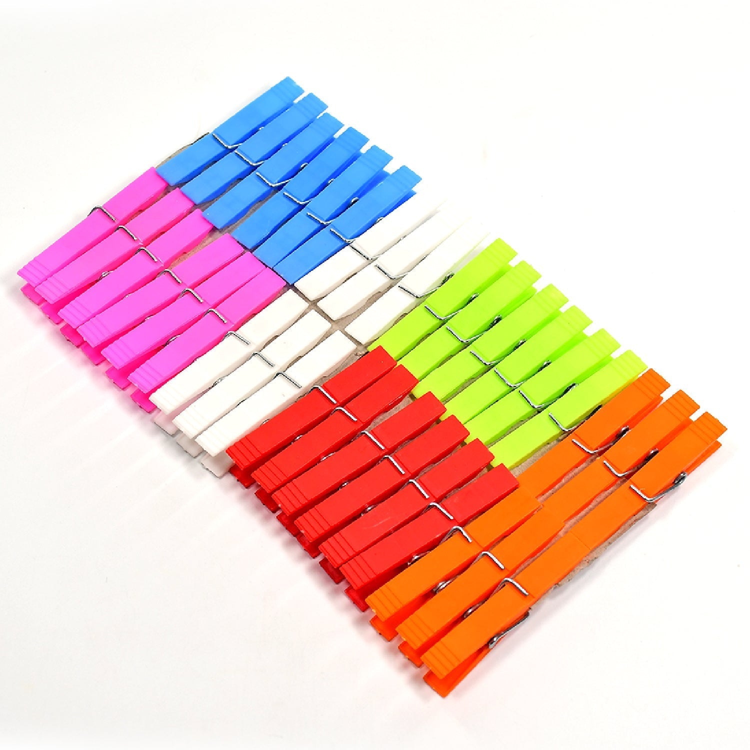 36PC MULTI PURPOSE PLASTIC CLOTHES CLIPS FOR CLOTH WITH BOX DRYING CLIPS - Springkart 